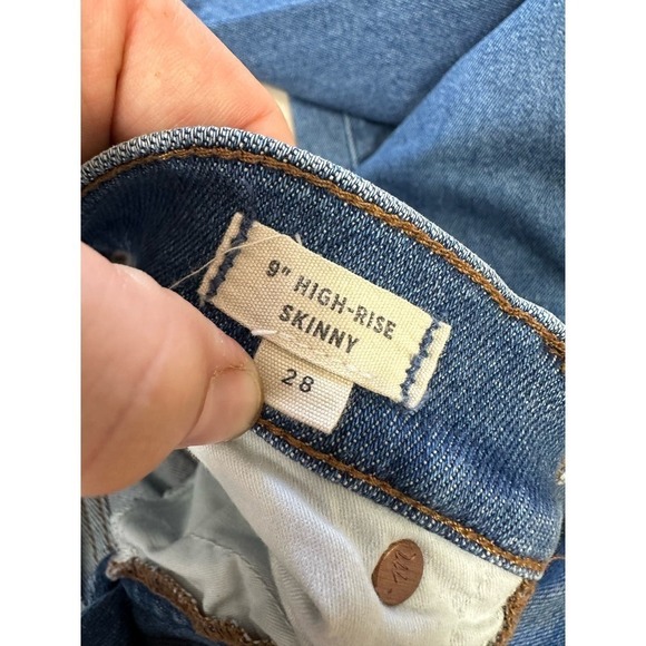 Madewell 9” high rise skinny jeans - Picture 10 of 11
